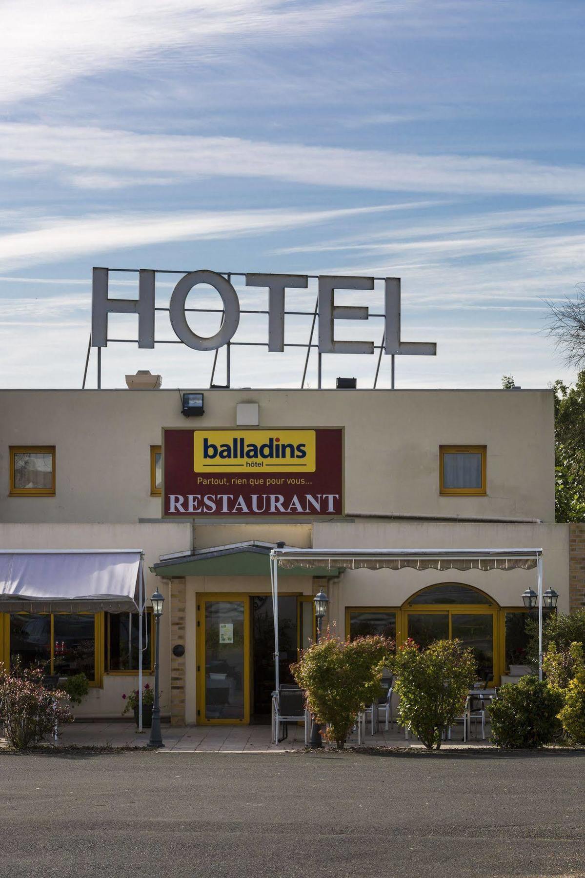B&B Hotel Angers Parc Expos Verrieres-en-Anjou Exteriör bild